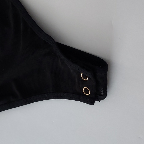 F21 Mesh Ruched Bodysuit - Picture 8 of 12